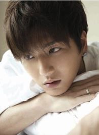 我不能恋爱的女朋友王特的扮演者介绍、是谁演的？