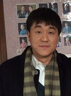 情满四合院何雨柱的扮演者介绍、是谁演的？