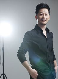 傻妞归来黄眉的扮演者介绍、是谁演的？