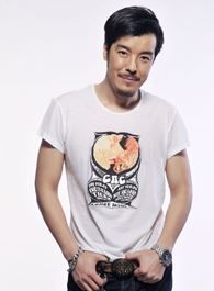 精英律师任晓年的扮演者介绍、是谁演的？