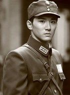 刀客家族的女人余定邦的扮演者介绍、是谁演的？