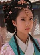 大明嫔妃上官梅儿的扮演者介绍、是谁演的？