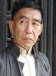 炮神老头的扮演者介绍、是谁演的？