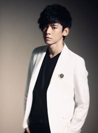 蛋黄人李致远的扮演者介绍、是谁演的？