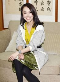 扑通扑通的青春曾苓的扮演者介绍、是谁演的？