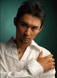 射雕英雄传寨合台的扮演者介绍、是谁演的？