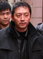 新四大名捕姚长军的扮演者介绍、是谁演的？