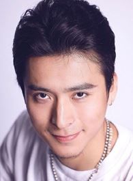 莫斯科行动康志国的扮演者介绍、是谁演的？