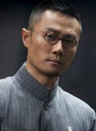 最后一战韩文龙的扮演者介绍、是谁演的？