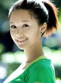 伟大的转折刘英的扮演者介绍、是谁演的？