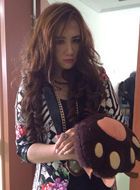 家和万事兴之花好月圆殷美美的扮演者介绍、是谁演的？