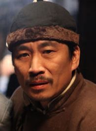 风筝江万朝的扮演者介绍、是谁演的？