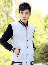 旧版潜行者杜秘书的扮演者介绍、是谁演的？