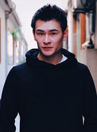 大侠霍元甲高奇的扮演者介绍、是谁演的？