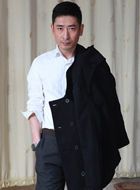 家有一老赵东方的扮演者介绍、是谁演的？