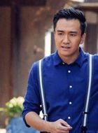 旧版潜行者李正白的扮演者介绍、是谁演的？