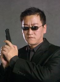 炮神331团团长的扮演者介绍、是谁演的？