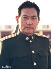 最后一战谌百峰的扮演者介绍、是谁演的？