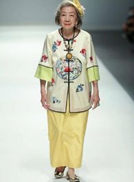 你的名字我的姓氏罗母的扮演者介绍、是谁演的？