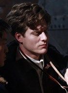 红星照耀中国斯诺的扮演者介绍、是谁演的？