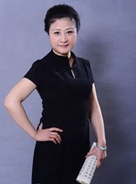 小丈夫跳舞大妈的扮演者介绍、是谁演的？