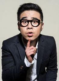 老酒馆哑巴的扮演者介绍、是谁演的？