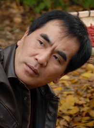 一代名相陈廷敬索额图的扮演者介绍、是谁演的？