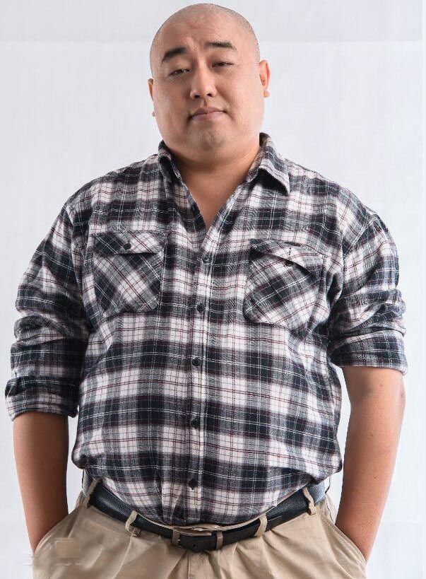 刘墉追案镇山虎的扮演者介绍、是谁演的？