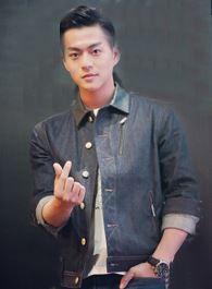 小丈夫滑板男孩的扮演者介绍、是谁演的？