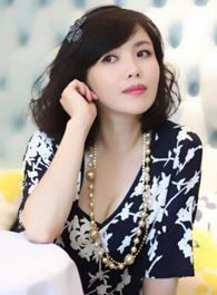 啊父老乡亲崔大田妻子的扮演者介绍、是谁演的？