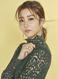 我只喜欢你Vivian的扮演者介绍、是谁演的？