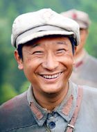 十个连长一个班何铁刚的扮演者介绍、是谁演的？