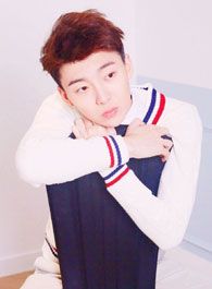 太古神王毒郎中的扮演者介绍、是谁演的？