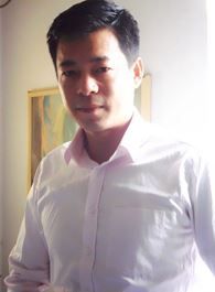 东方战场李克农的扮演者介绍、是谁演的？