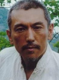 金水桥边大茶壶的扮演者介绍、是谁演的？