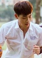 以你为名的青春杜亚修的扮演者介绍、是谁演的？