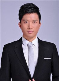 东方战场李佳兴的扮演者介绍、是谁演的？