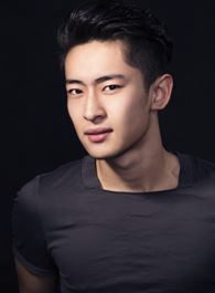 花火贺云锡的扮演者介绍、是谁演的？