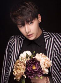 燃烧蒋跃华的扮演者介绍、是谁演的？