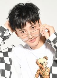 世界上最动听的你乔易白/玉白公子/秦修的扮演者介绍、是谁演的？