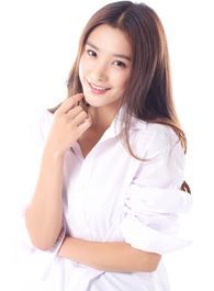 隐形的翅膀雯雯的扮演者介绍、是谁演的？