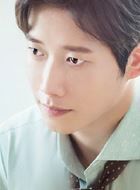 仲夏满天心云疏的扮演者介绍、是谁演的？