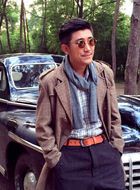 潜伏在黎明之前老鹰的扮演者介绍、是谁演的？