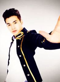 大饭店传奇朱一群的扮演者介绍、是谁演的？