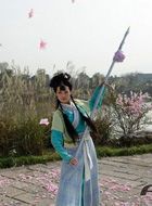 新隋唐英雄传裴翠翠的扮演者介绍、是谁演的？