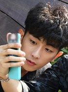 我与你的光年距离春山的扮演者介绍、是谁演的？