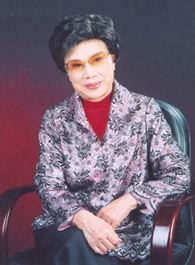 隐形的翅膀姥姥的扮演者介绍、是谁演的？