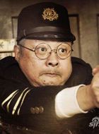 步步杀机范德威的扮演者介绍、是谁演的？