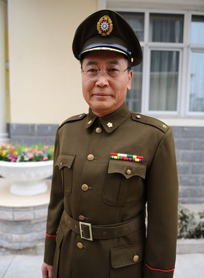 一代名相陈廷敬徐乾学的扮演者介绍、是谁演的？