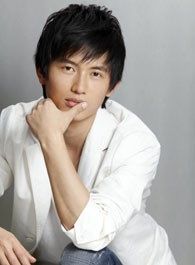 四十九日祭陈乔治的扮演者介绍、是谁演的？